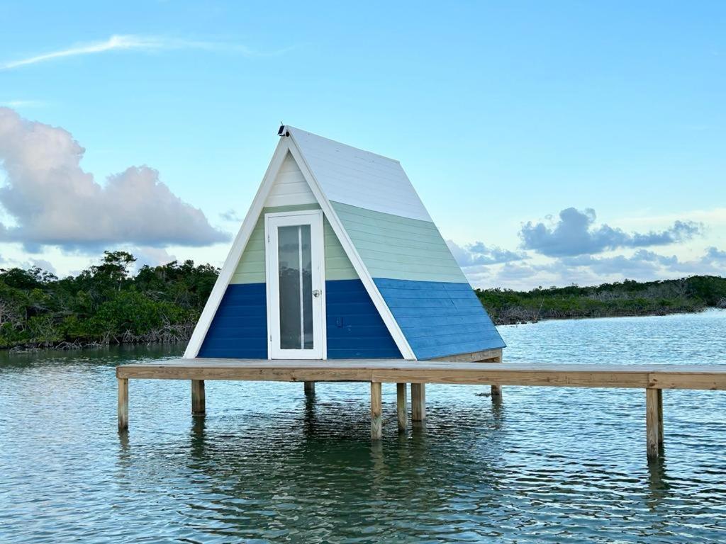 Beachfront Cabin San Pedro  Buitenkant foto